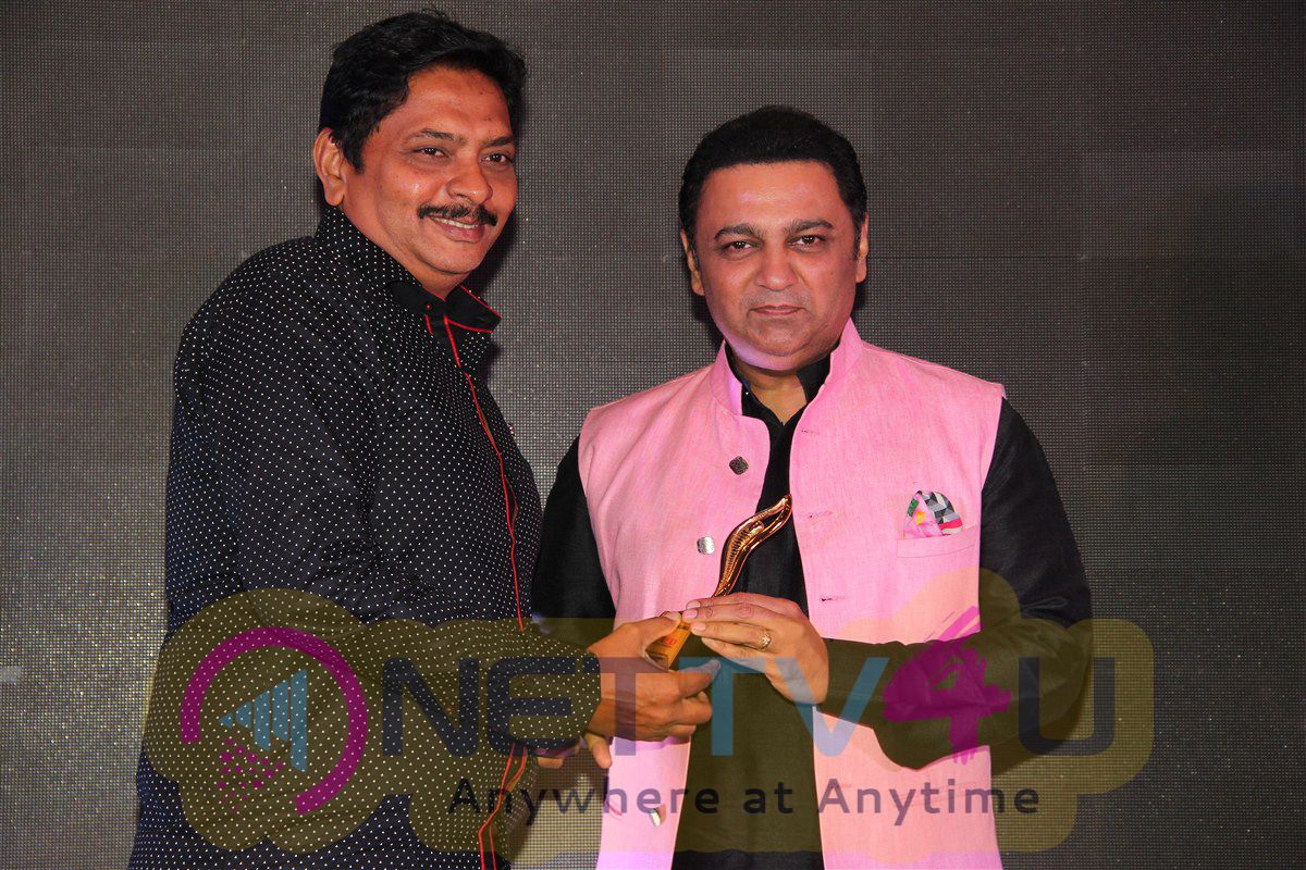 Fan Movie Actress Waluscha De Sousa At Inifd Convocation Ceremony Stills 191098 Movie Press