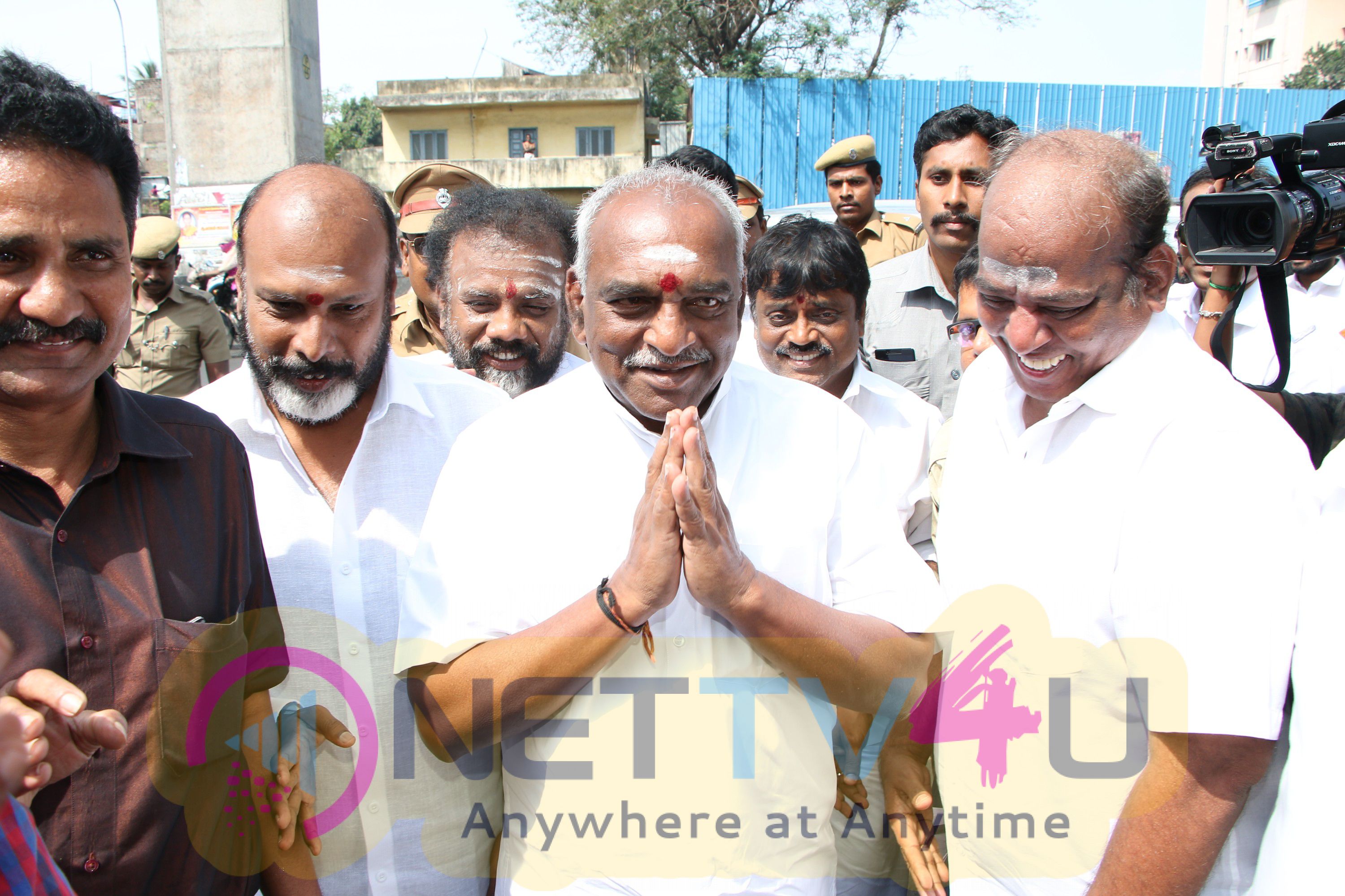 FEFSI President G.Siva Handed Over A Request Letter To Union Minister Mr. Pon Radhakrishnan Event Stills Tamil Gallery