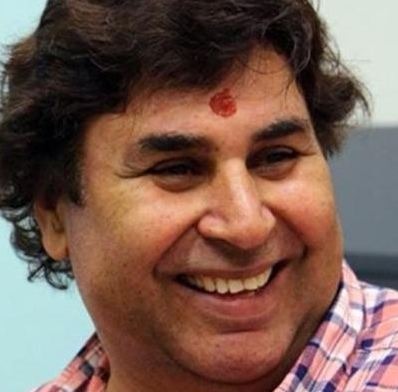 Hindi Director Guddu Dhanoa