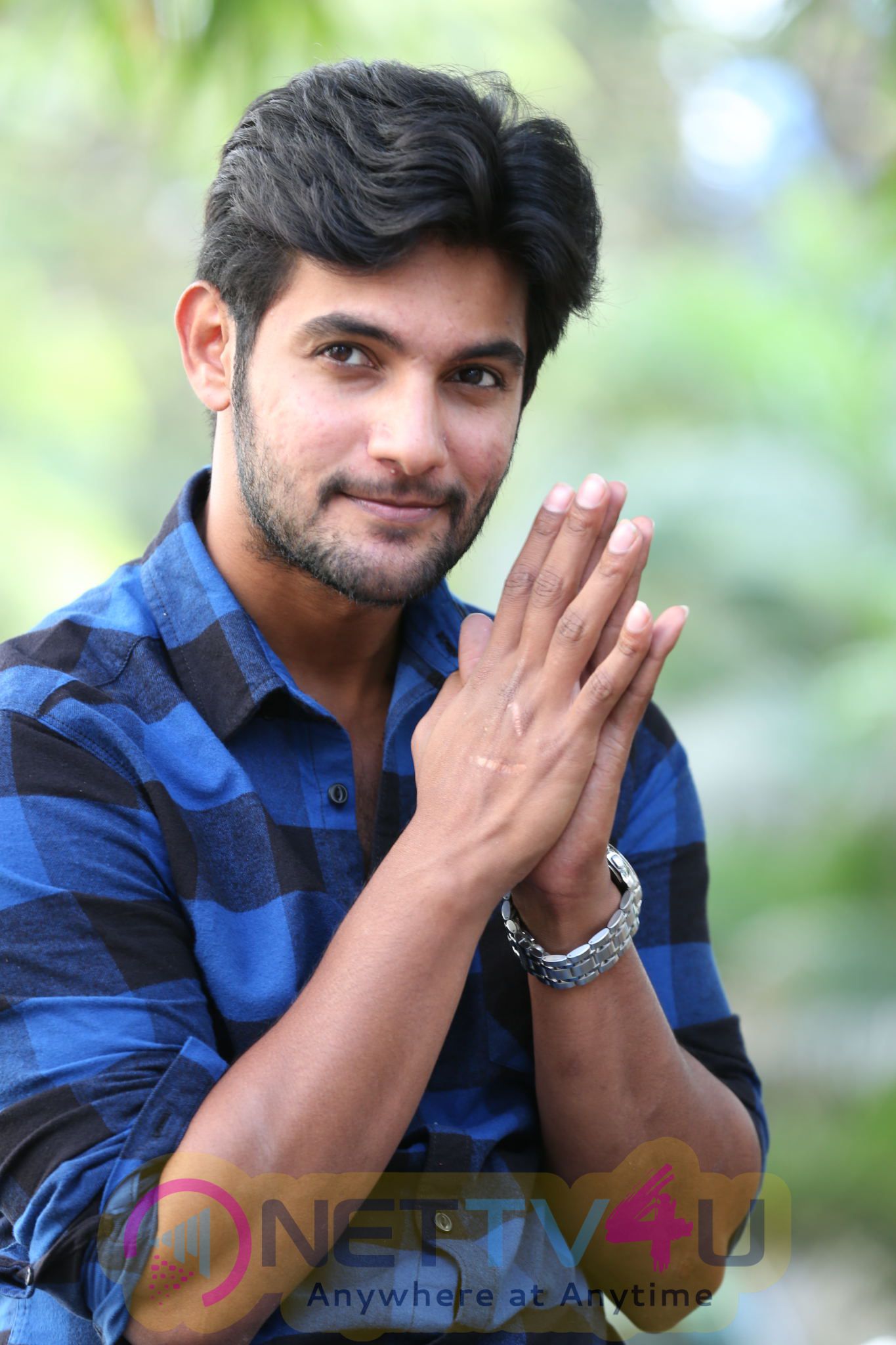 garam movie actor aadi interview stills 16