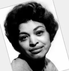 Hollywood Movie Actress Gloria Foster Biography News Photos Videos Nettv4u