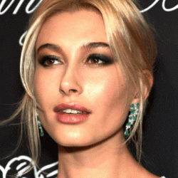 Hailey Baldwin English Model