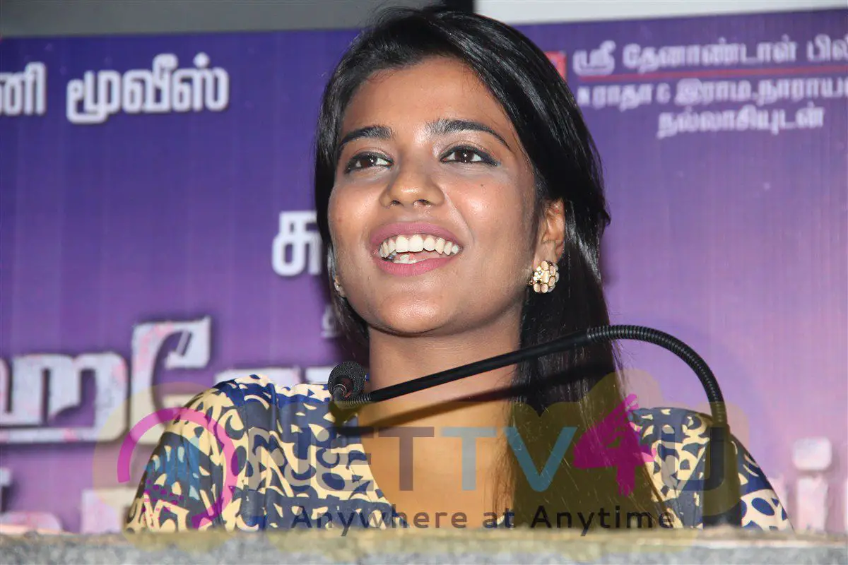 Hello Naan Pei Pesuren Press Meet Photos Tamil Gallery