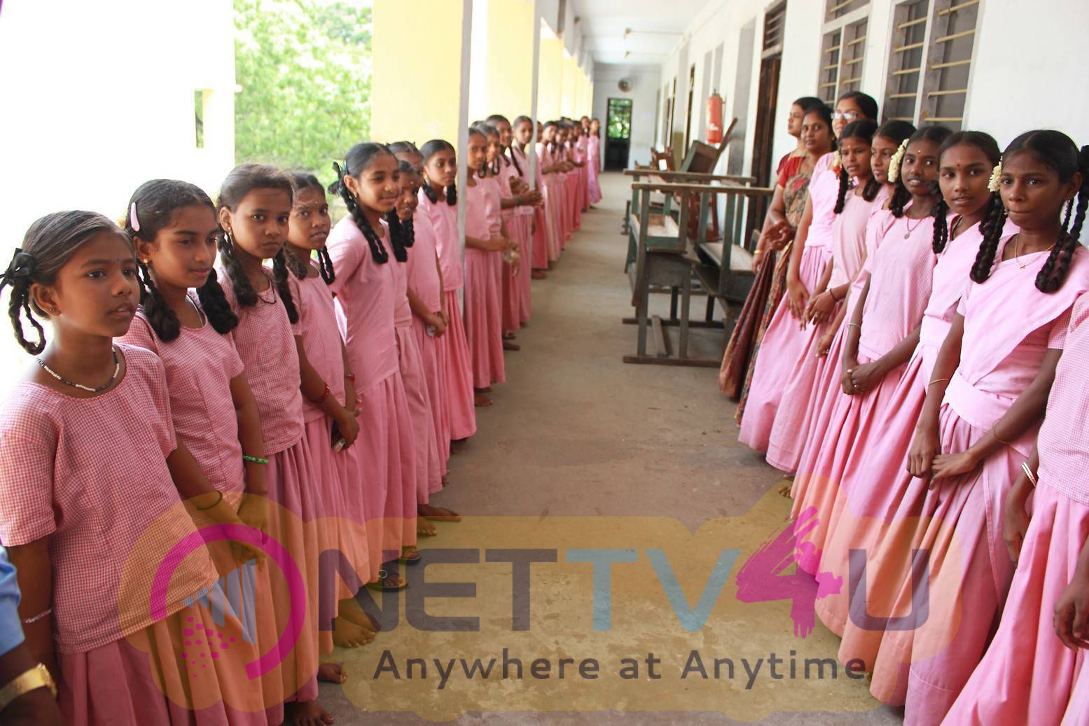 hero karthi stills at guntur subbiah pillai girls higher secondary school 5