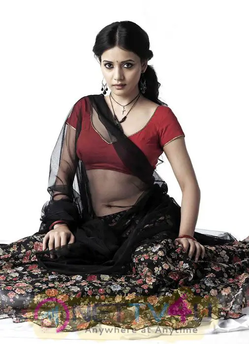 Hindi actress Sulagna Panigrahi new hot stills Hindi Gallery