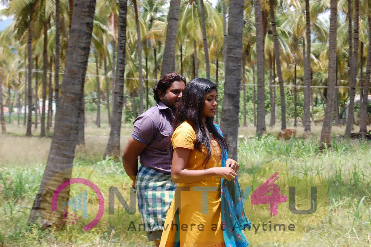 Idhellam Oru Polapuda Movie New Stills Tamil Gallery