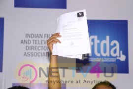 IFTDA With Udta Punjab Team Hold A Pc In Solidarity For Freedom Of Expression Recent Photos Hindi Gallery