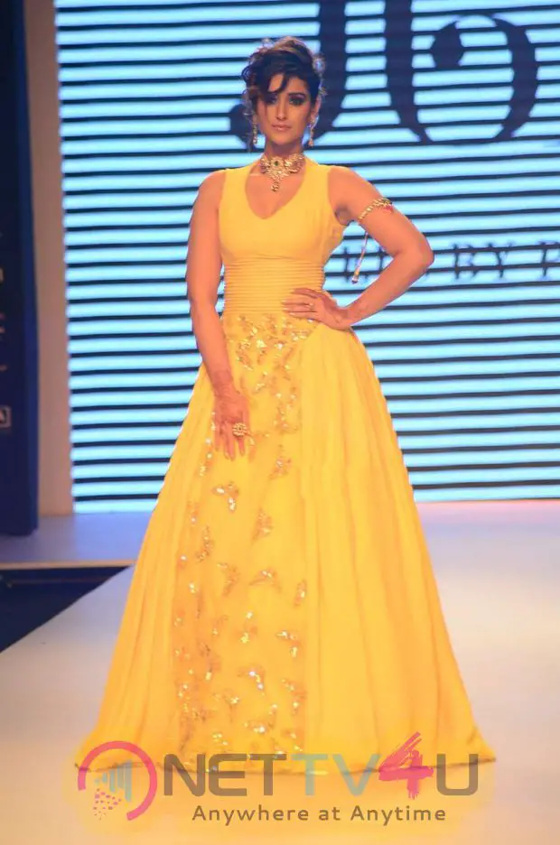 ileana photos at iijw 2015 1