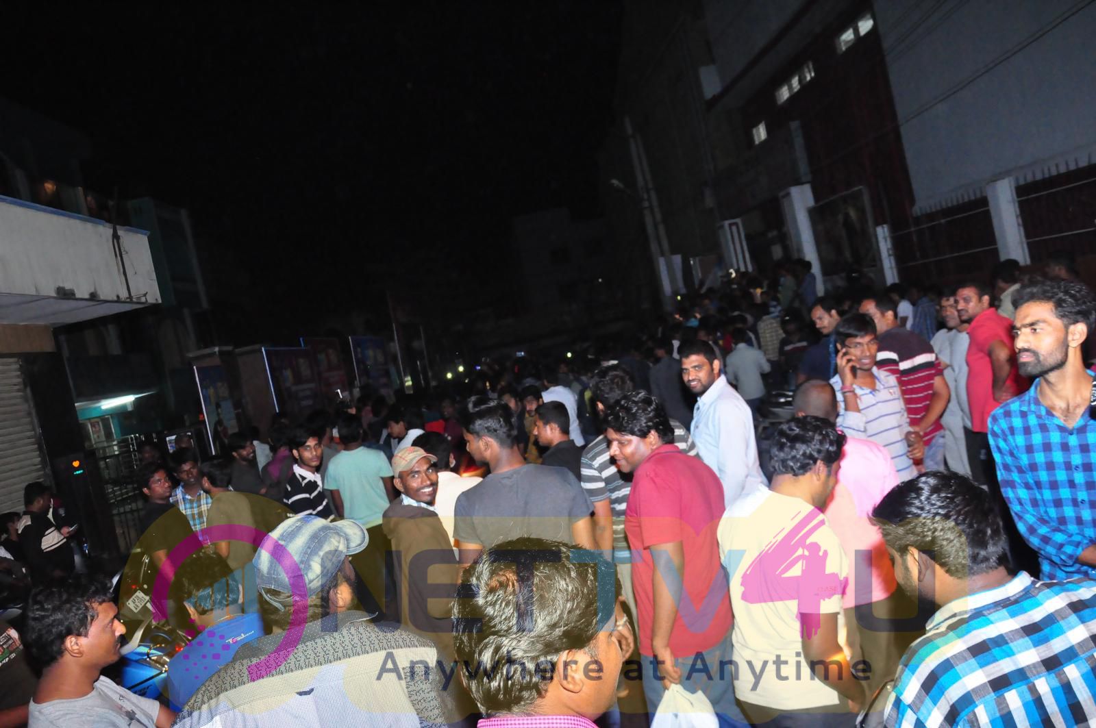 Jr.NTR Fans Hungama In Janatha Garage Movie Theaters Photos Telugu Gallery