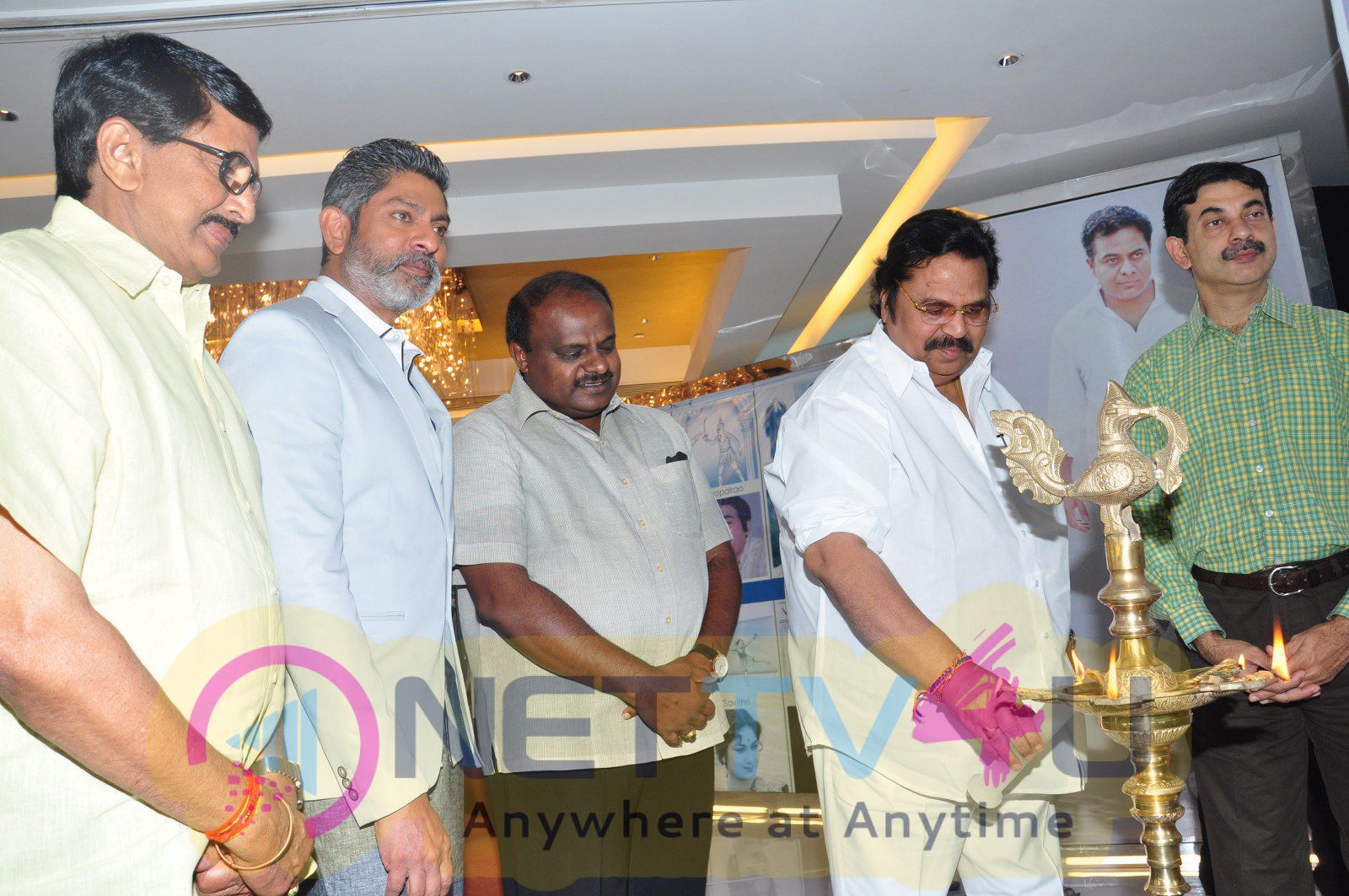 Jagapathi Babu Click Cine Cart Launch Photos Telugu Gallery