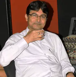 Hindi Director Jashwant Gangani