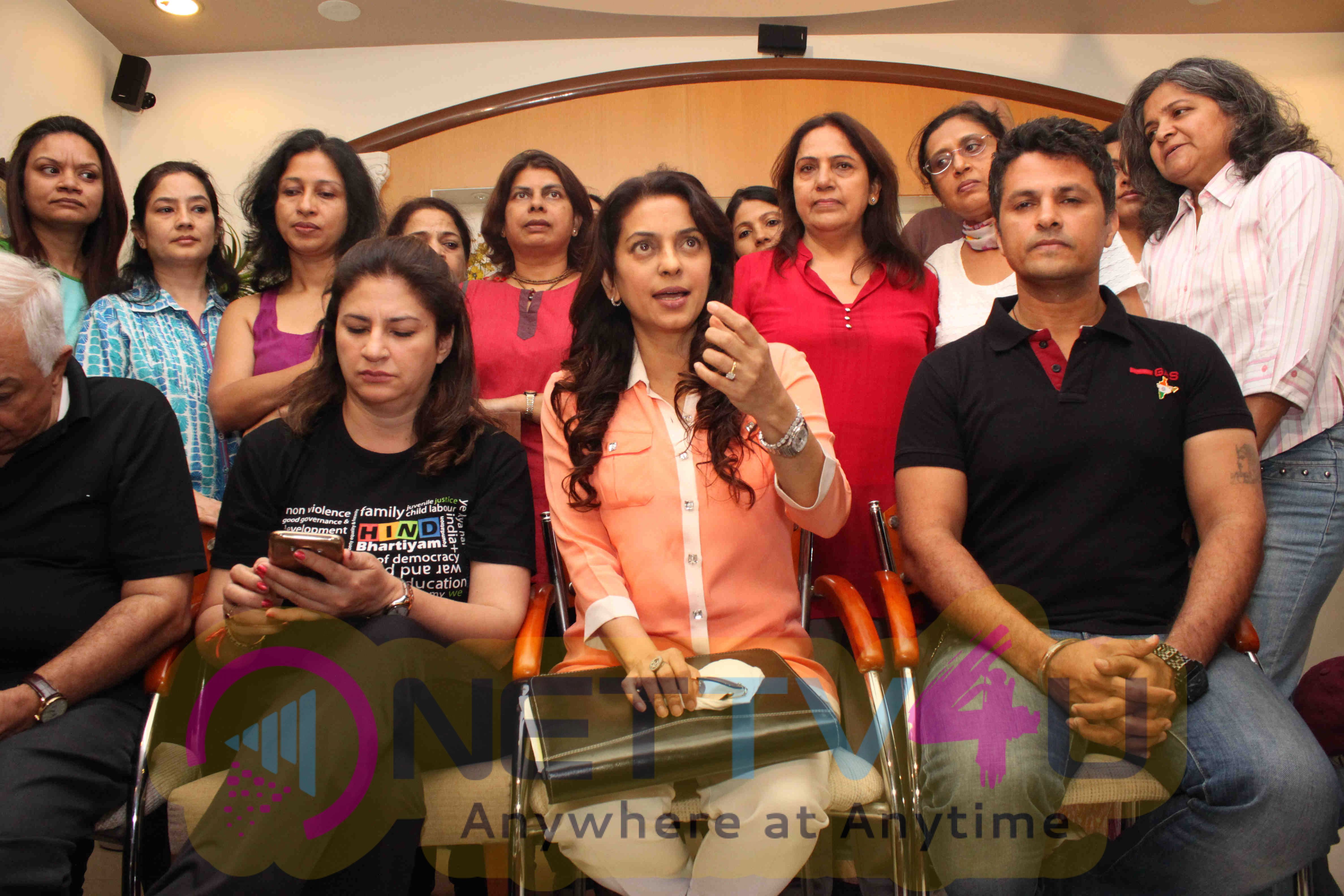 Juhi Chawla Speaks On The Harmful Effect Of Radiation Emitted From Mobile Towers Hindi Gallery
