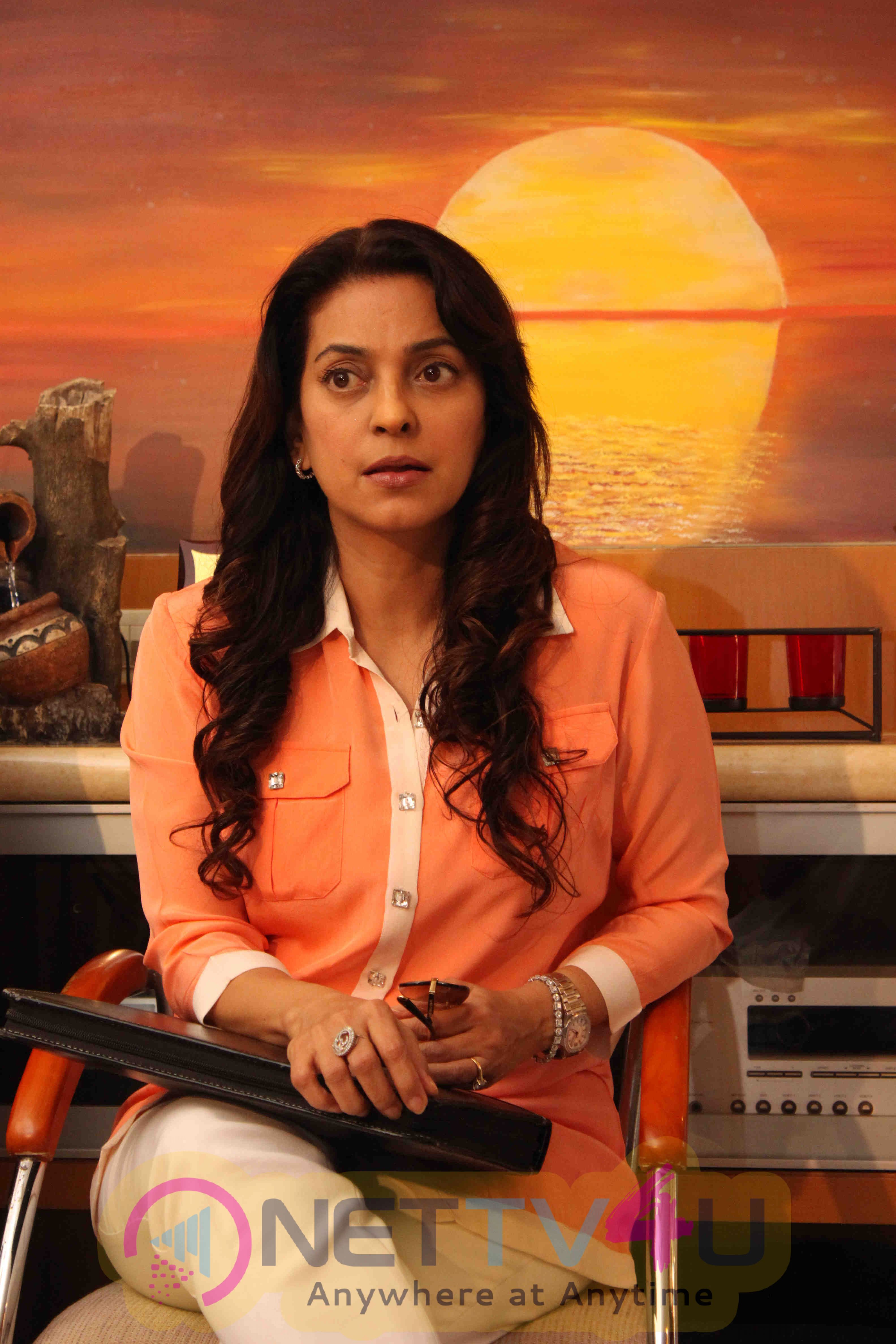 Juhi Chawla Speaks On The Harmful Effect Of Radiation Emitted From Mobile Towers Hindi Gallery