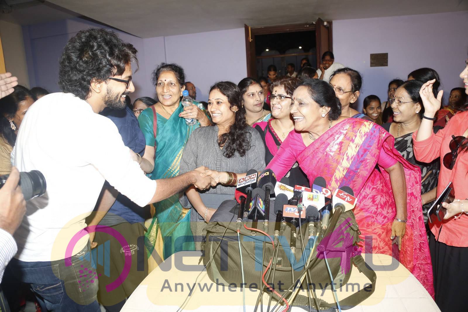 jyothi lakshmi movie special show stills 15