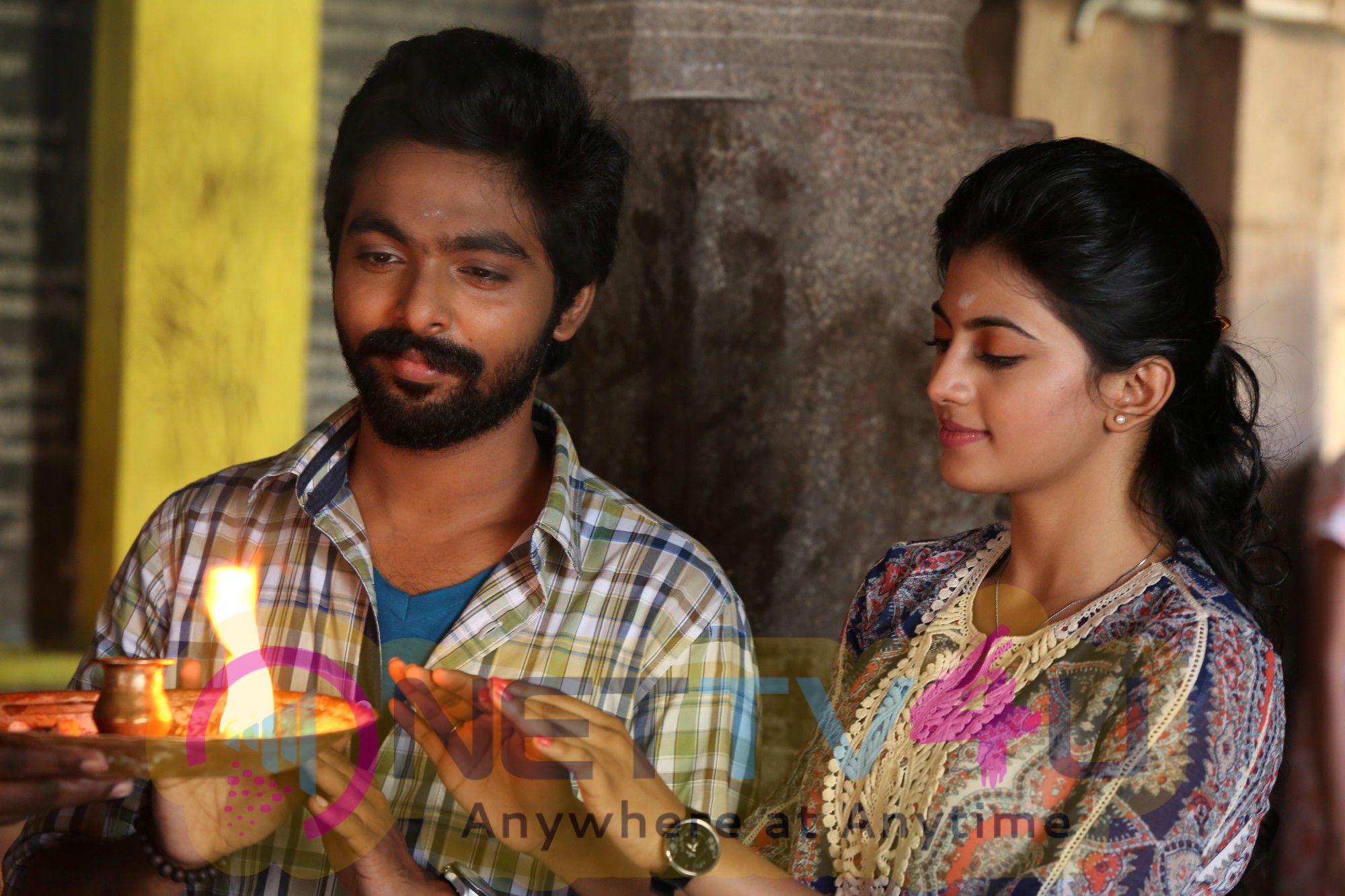 Kadavul Irukaan Kumaru Movie Stills & Working Photos Tamil Gallery