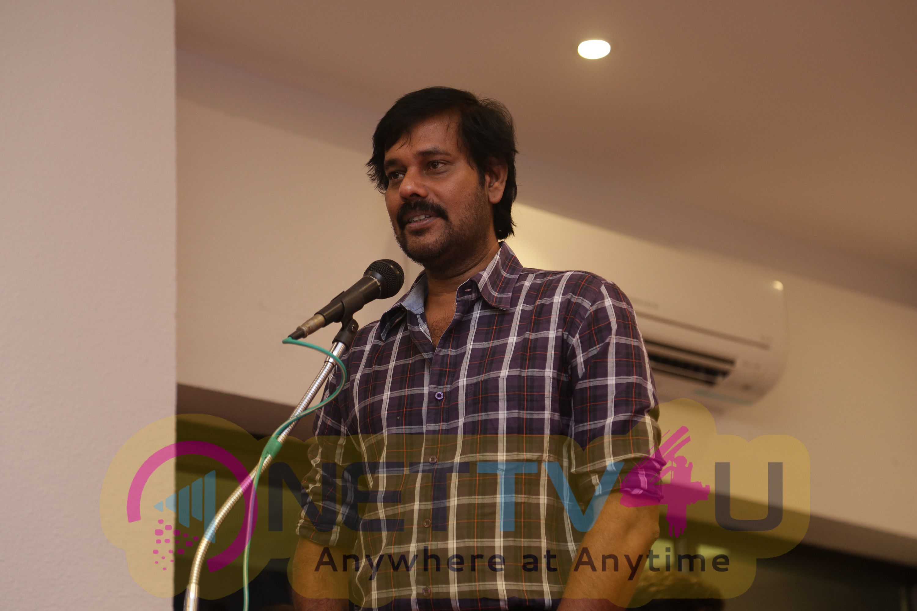 Kagitha Kappal Movie Audio Launch Stills Tamil Gallery
