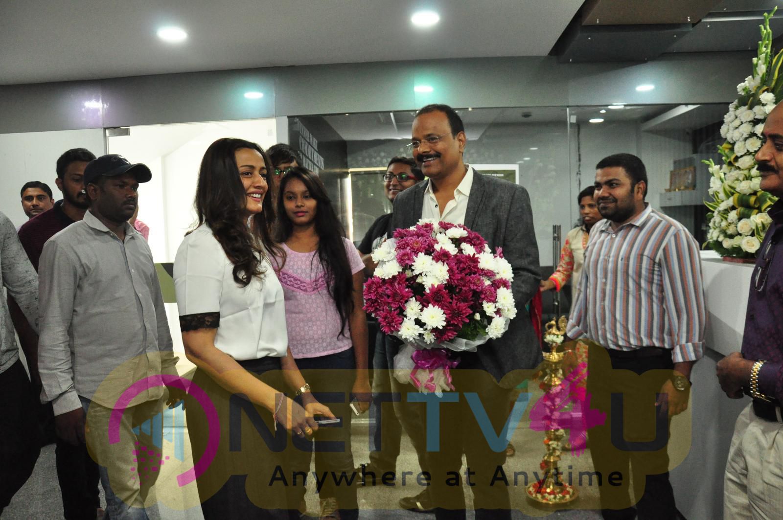 Kris Gethin Gym Launch Gorgeous Photos Telugu Gallery