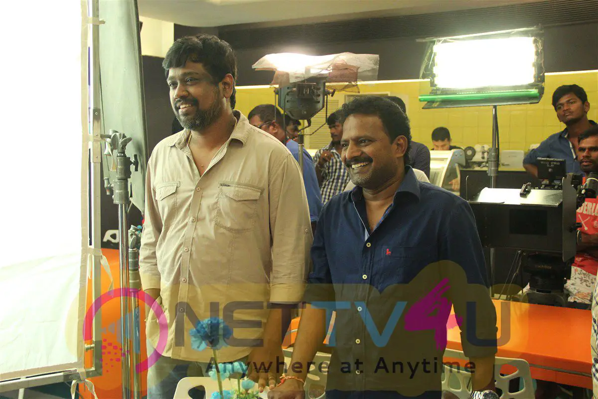 Kadavul Irukan Kumaru  Movie 1st Day On Location Photos & Latest Stills Tamil Gallery