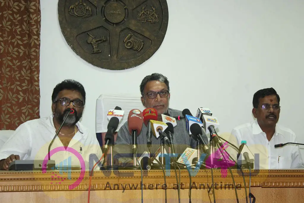 Kalaipuli S Thanu Press Meet Regarding Theri Issue Event Stills Tamil Gallery