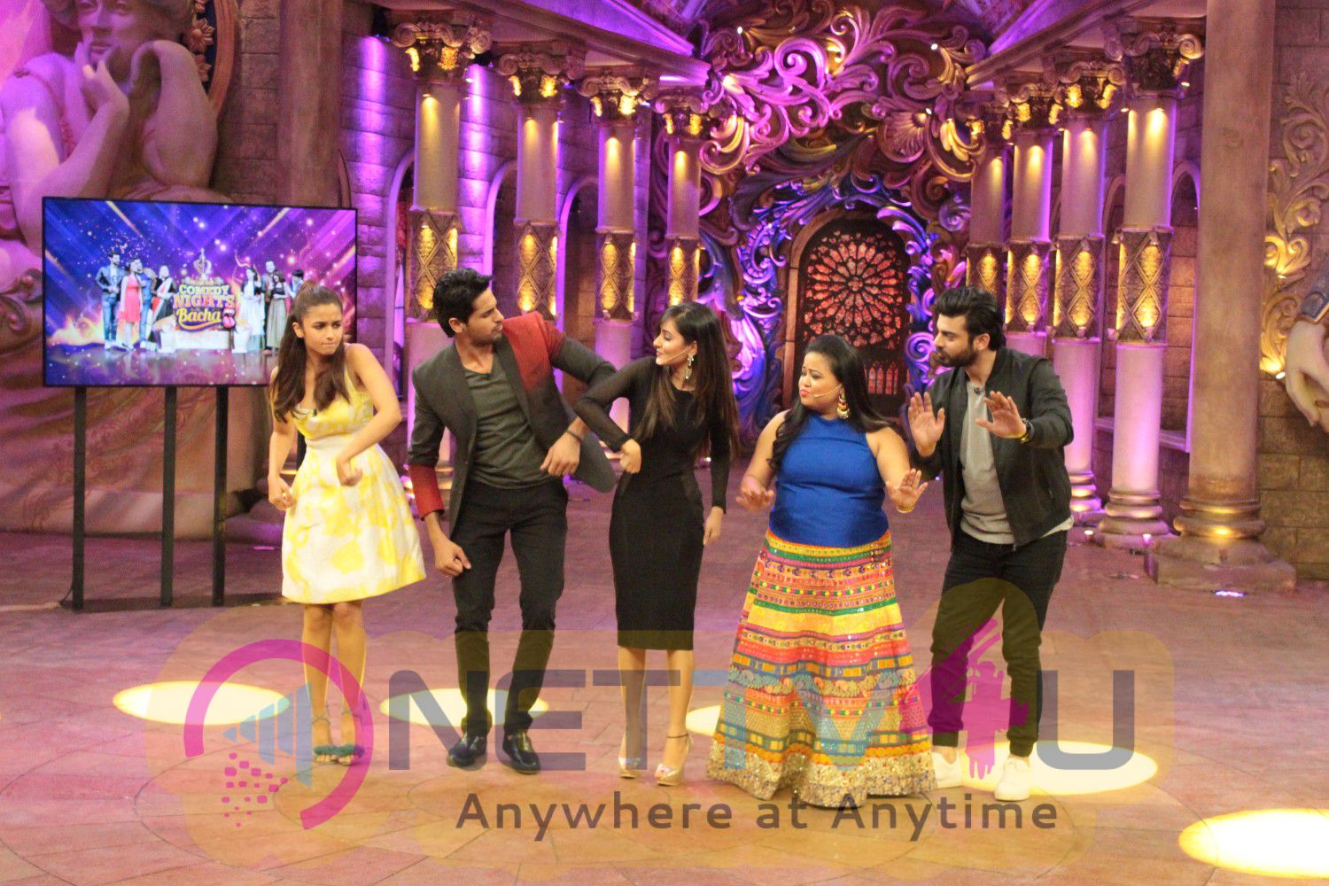 Kapoor & Sons Team At Comedy Nights Bachao Show Latest Skills Hindi Gallery
