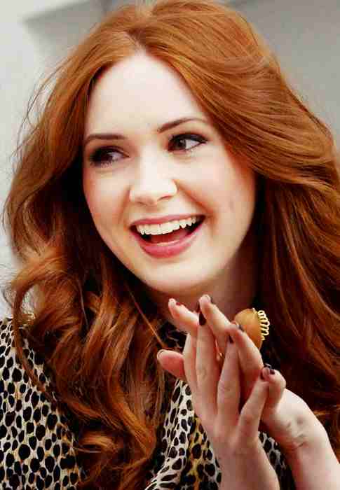 Karen Gillan Was Cast In The Circle | NETTV4U