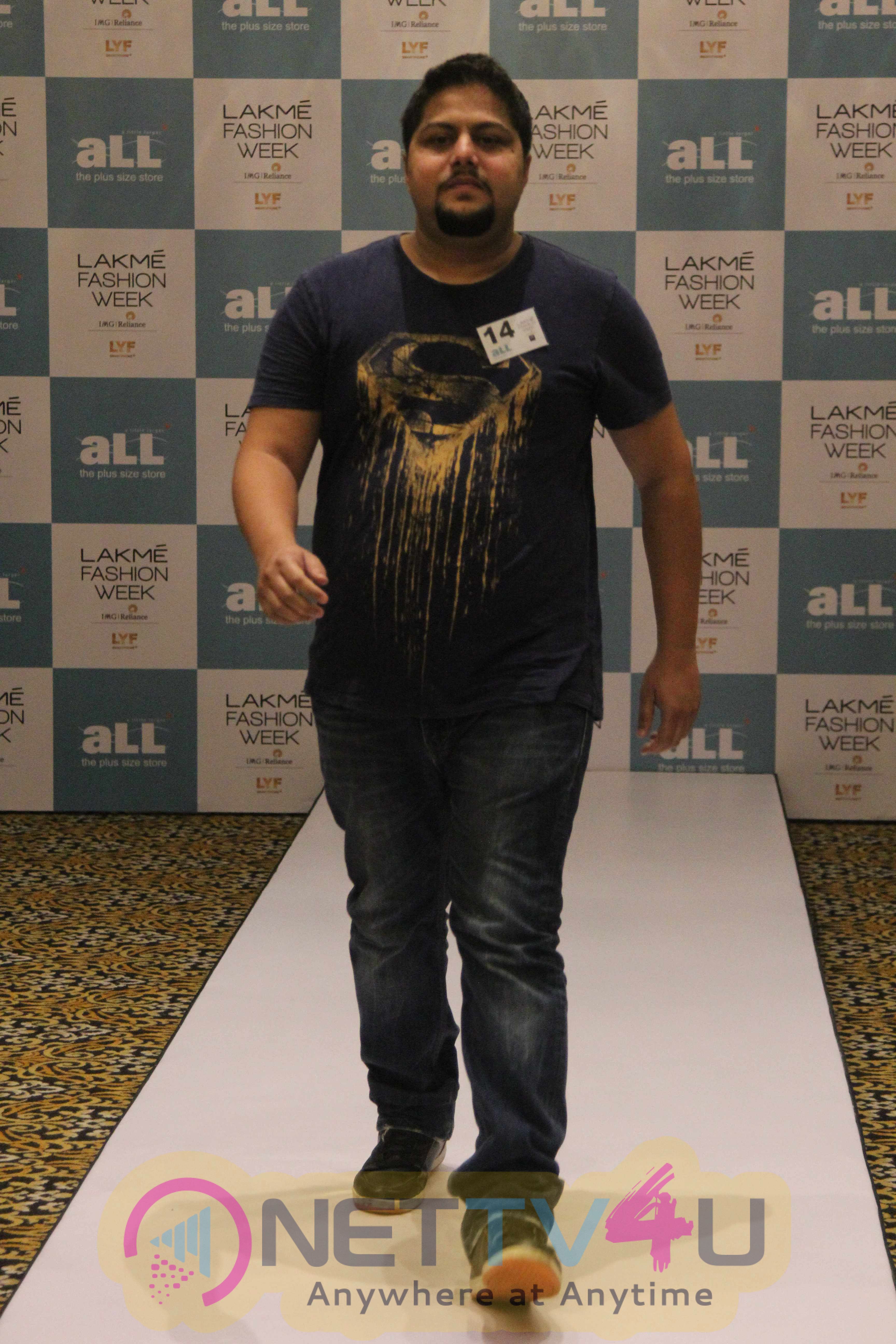 Lakme Fashion Week Host Open Auditions For India's First Ever Plus-size Fashion Show On 29 July 2016 In Mumbai Stills Hindi Gall