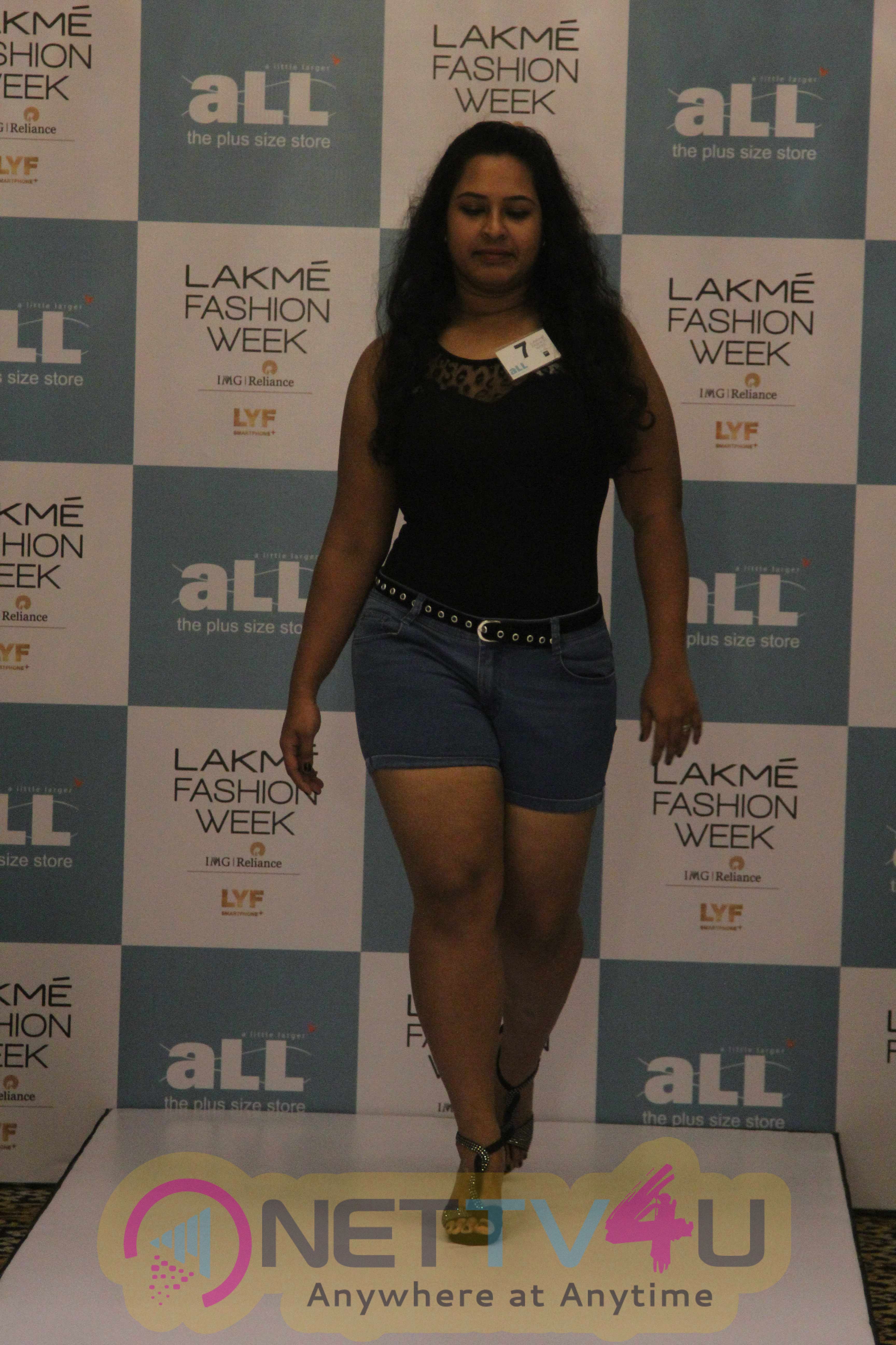 Lakme Fashion Week Host Open Auditions For India's First Ever Plus-size Fashion Show On 29 July 2016 In Mumbai Stills Hindi Gall