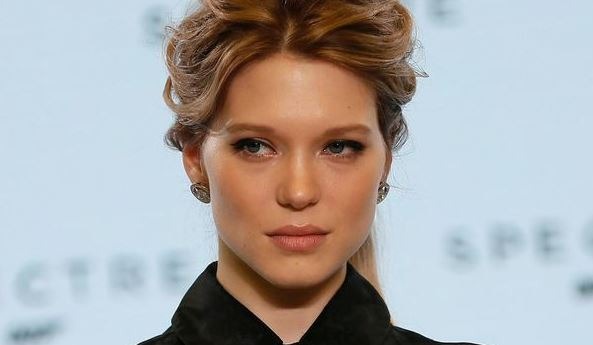 Léa Seydoux Expecting First Child: See Her Adorable Baby Bump Debut!