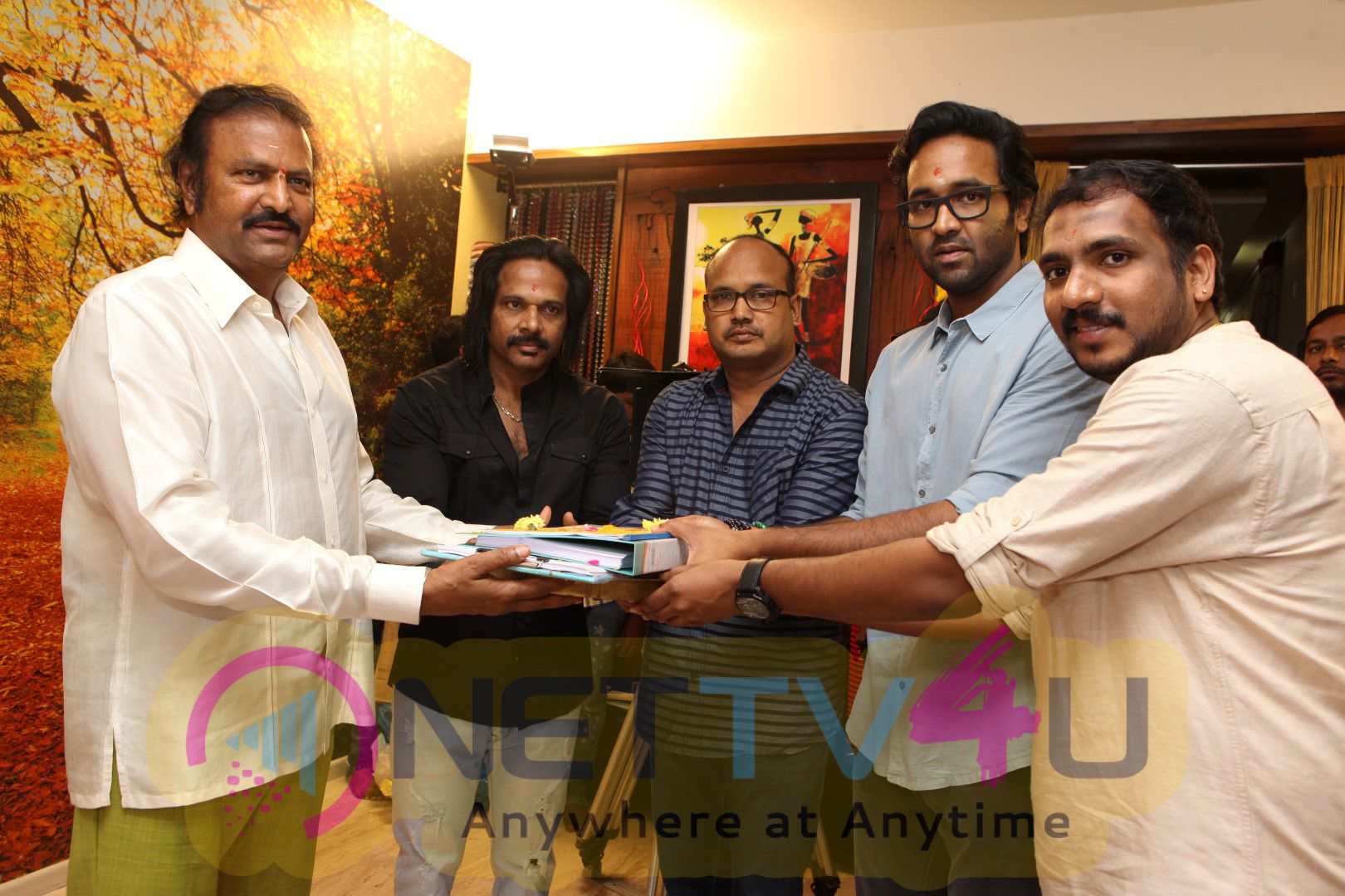 Luckkunnodu Movie Opening Good Looking Stills Telugu Gallery