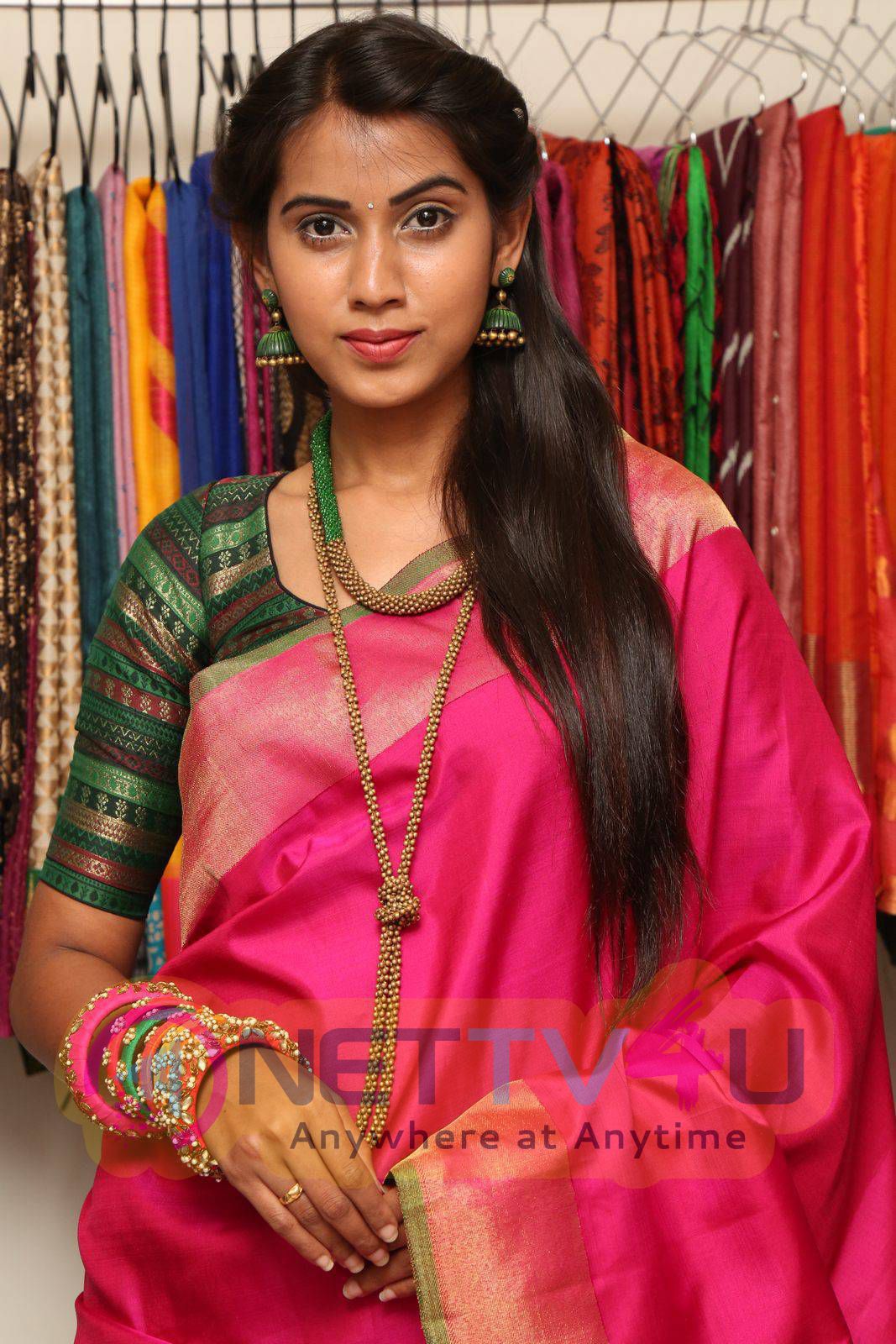 latest photos actress honey at sakhi fashions 10th year celebrations 1