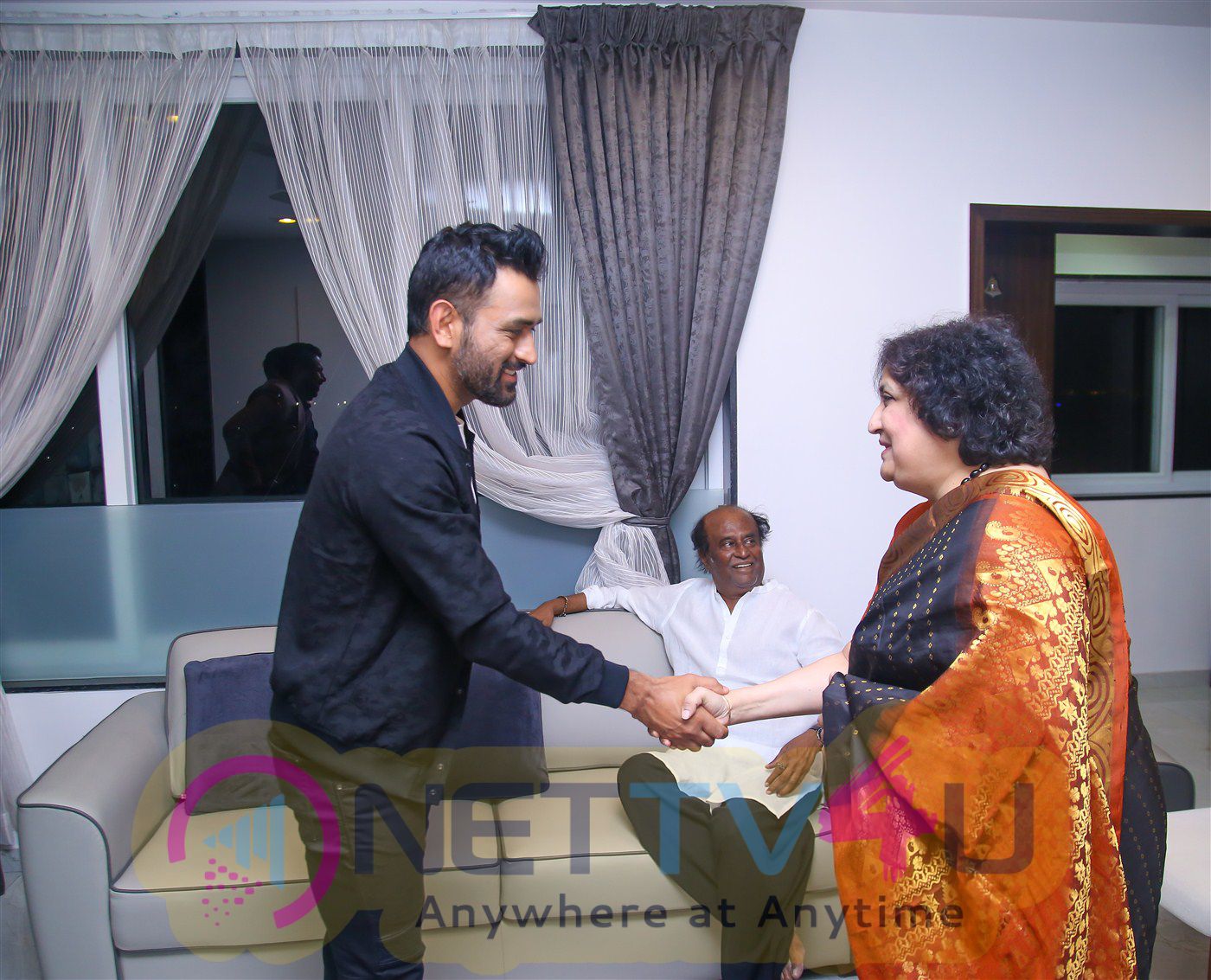Mahendra Singh Dhoni Meet Rajinikanth Press Meet Photos Tamil Gallery