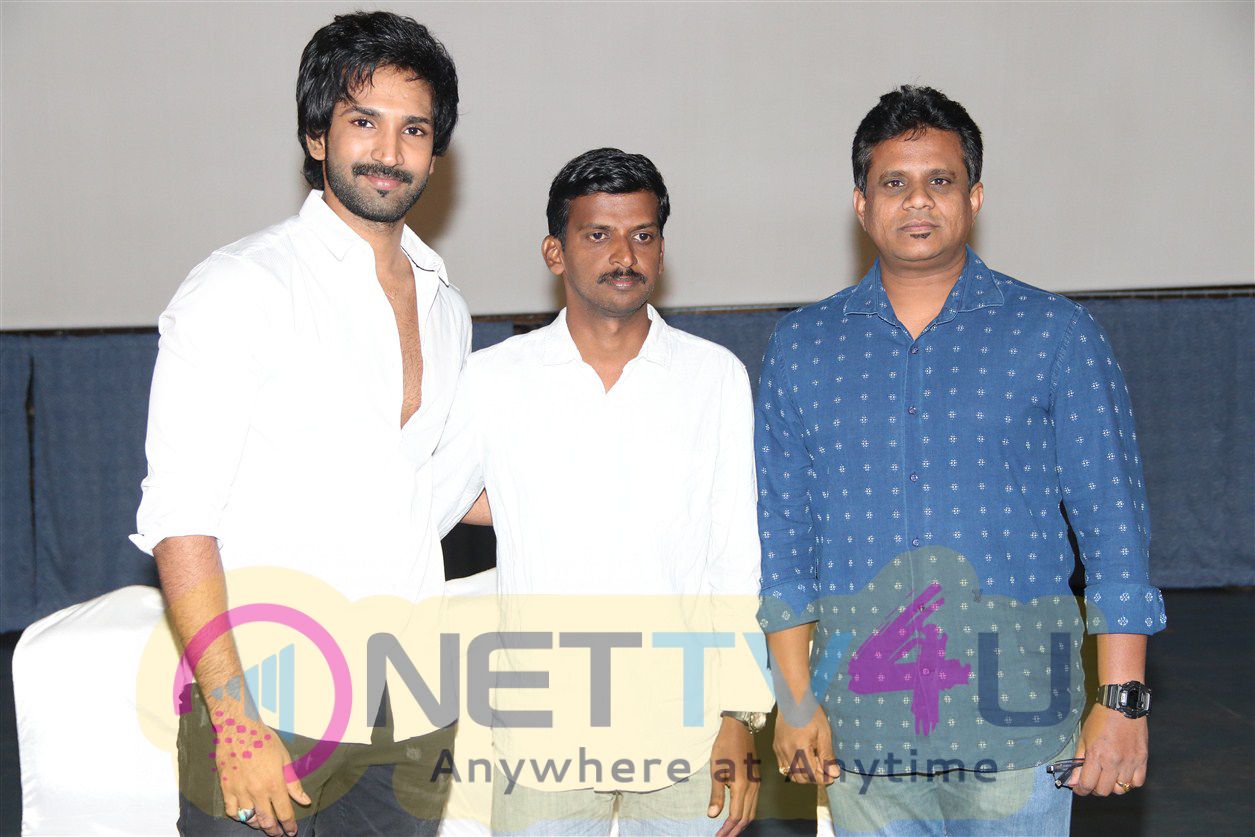 Maragatha Naanayam Tamil Movie Press Meet Excellent Stills Tamil Gallery