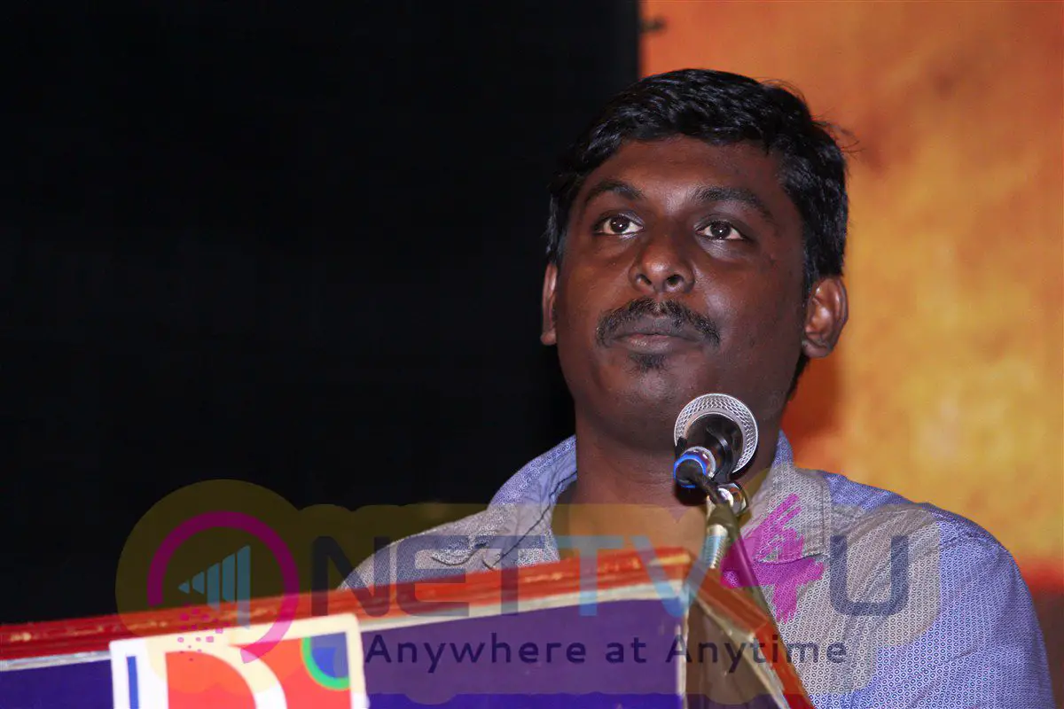 Metro Movie Success Meet Exclusive Photos Tamil Gallery