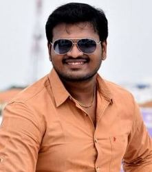 MG Adhavan Tamil Director