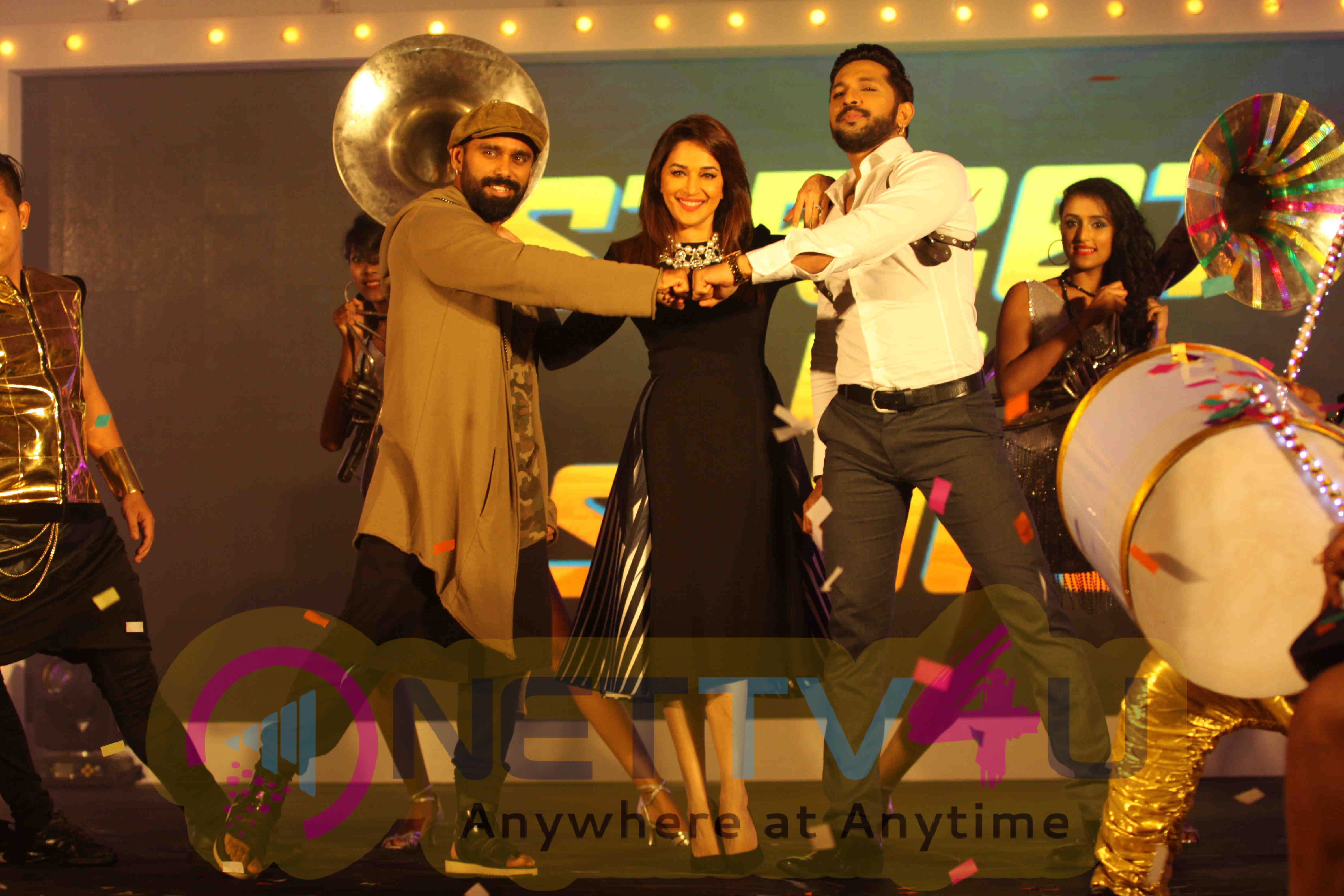 Madhuri Dixit Today Launched The Dance Reality Show Stills Hindi Gallery