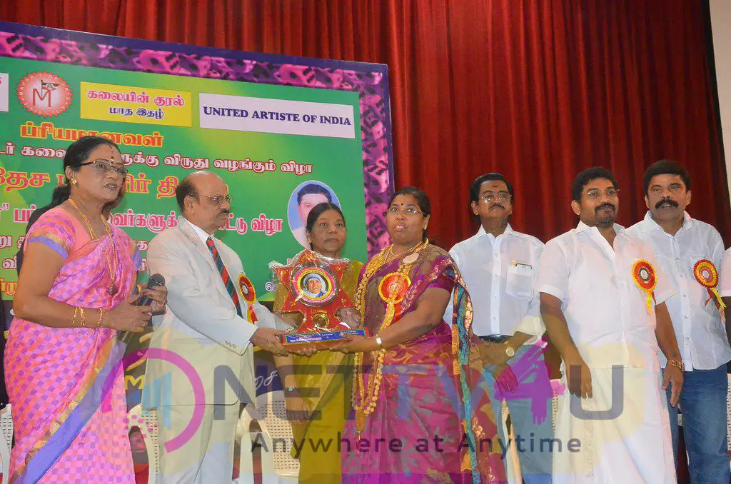 Mahaa Fine Arts Award Function Photos Tamil Gallery