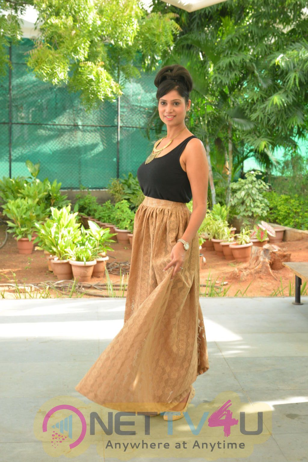 mahek latest photoshoot in black saree 91