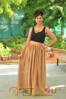 mahek latest photoshoot in black saree 96