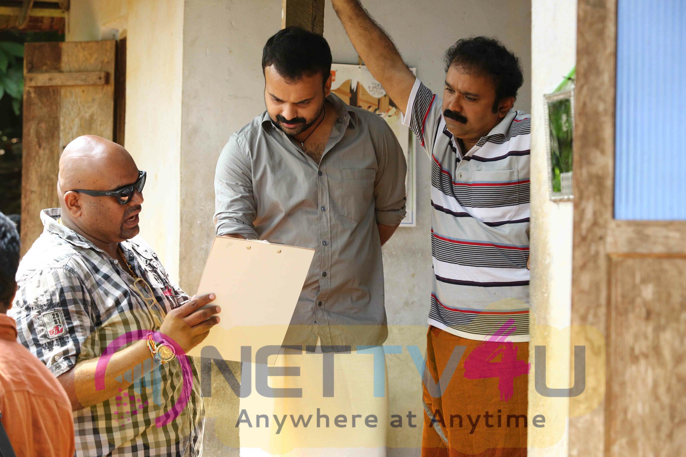 Malayalam Movie Kochavva Paulo Ayyappa Coelho Working  Stills Malayalam Gallery