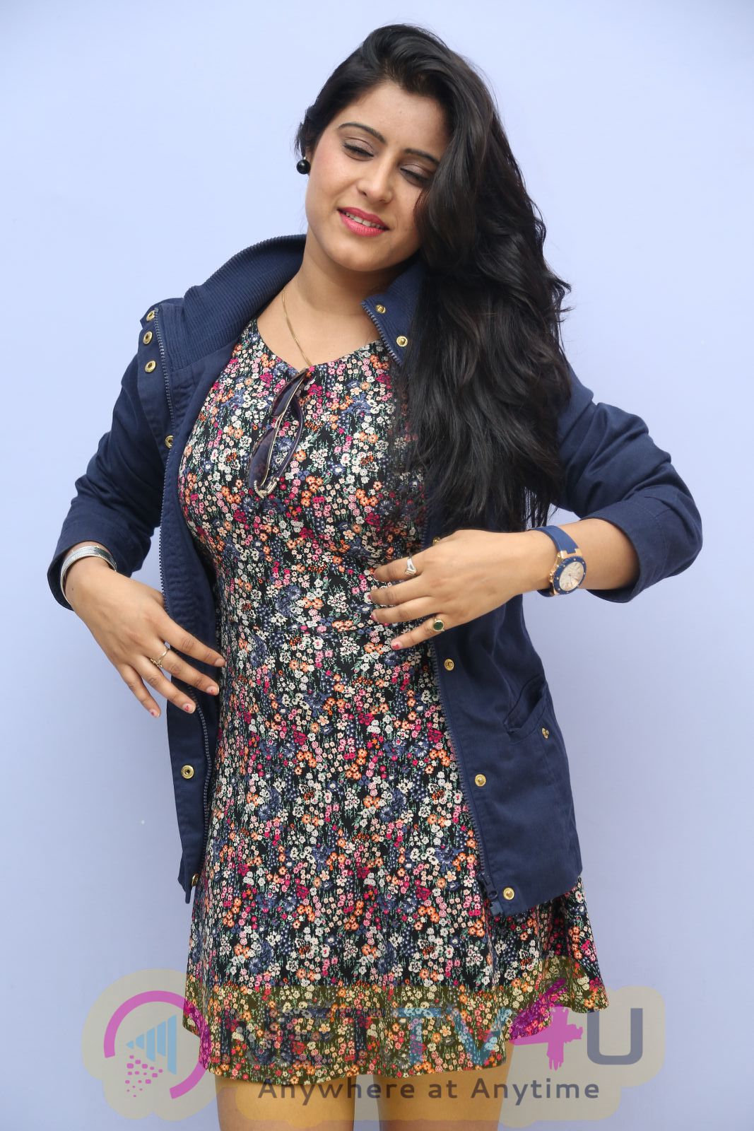 Manisha Thakur Photo Shoot Images Telugu Gallery