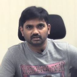 Telugu Director Maruthi Dasari