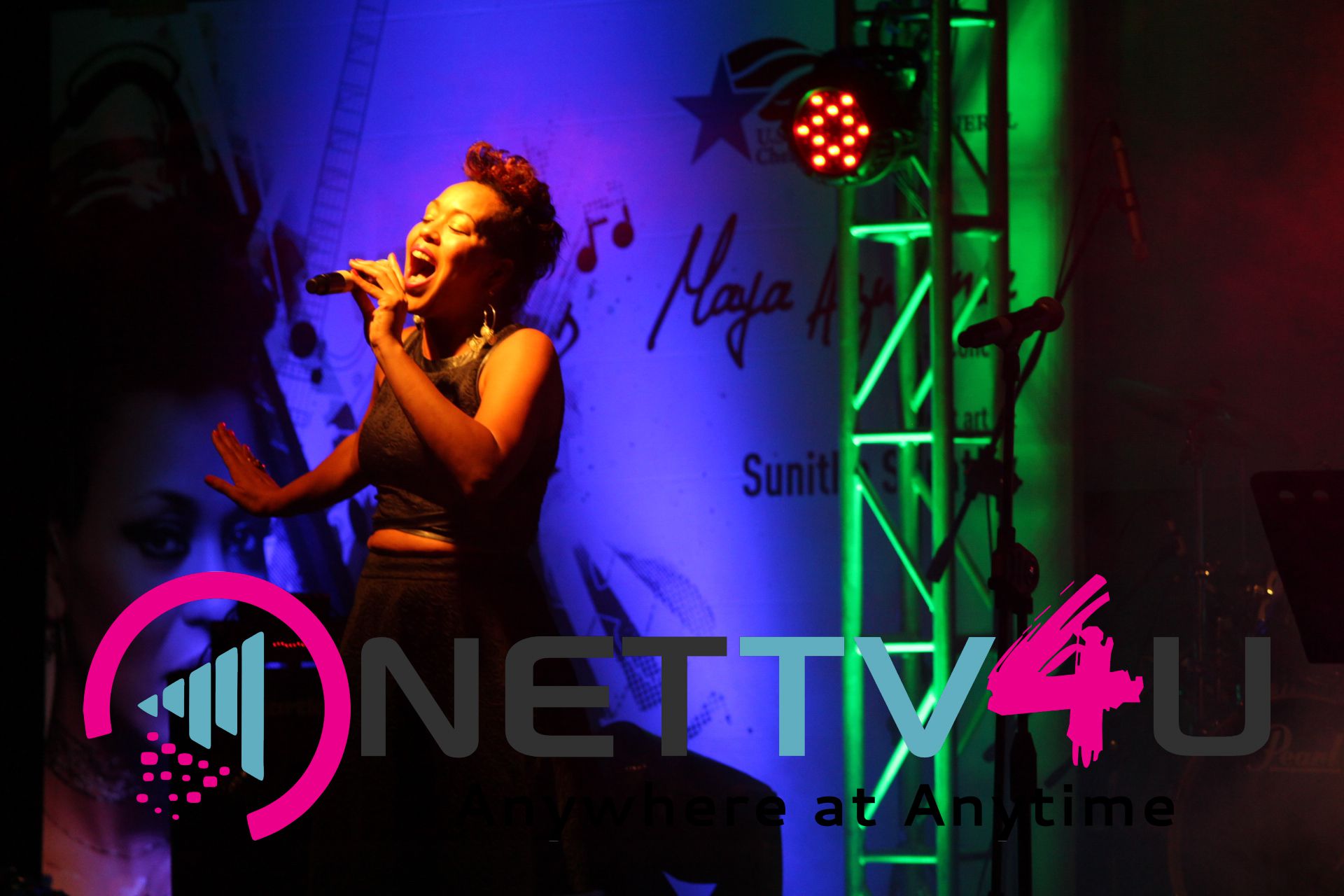 maya azucena E2 80 AC live in concert at chennai phoenix marketcity stills 55