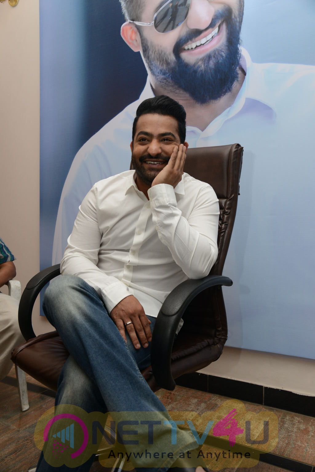 nannaku prematho ntr interview images 47