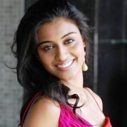 Tamil Movie Actress Neha Hinge
