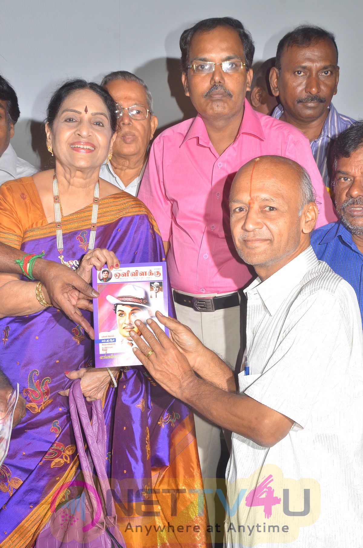 Oli Vilakku Book Launch Fascinating Photos Tamil Gallery