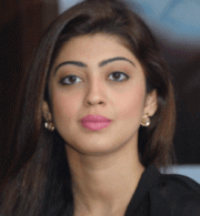 Pranitha Subhash Kannada Movie Actress