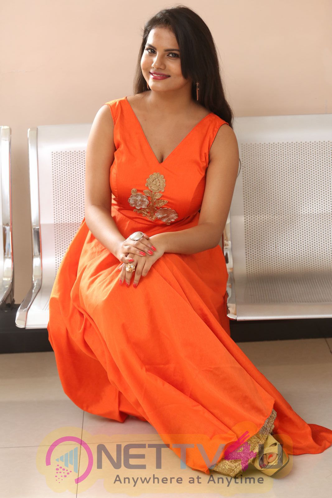 Priyanka Stylish Photos At Carulo Shikarukelithe Movie Teaser Launch Telugu Gallery