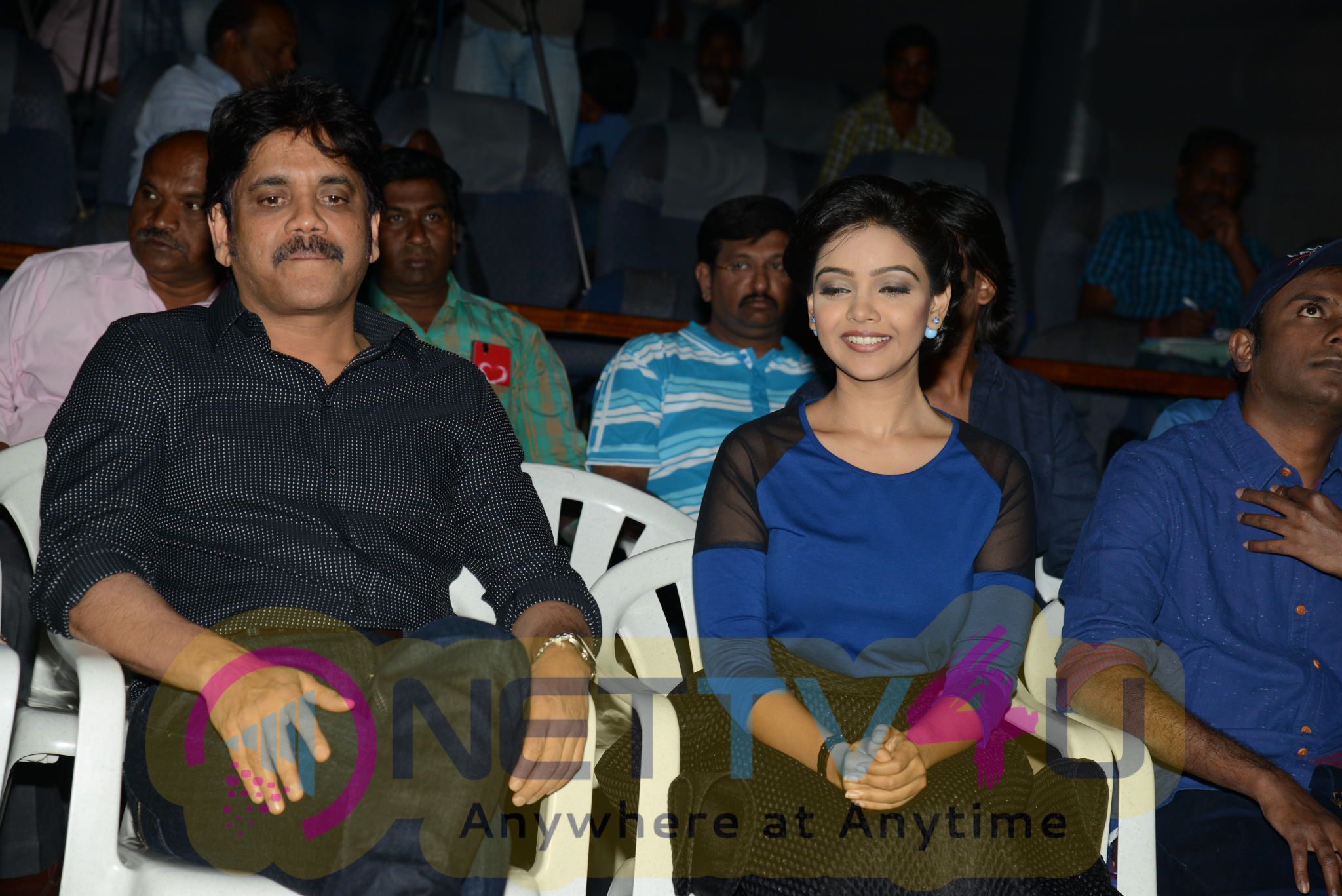 padesave movie trailer launch latest stills 57