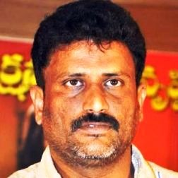 Telugu Director Paruchuri Murali