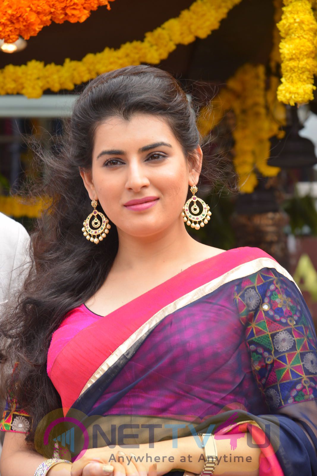 photos of archana at srinivasa textiles launch 34